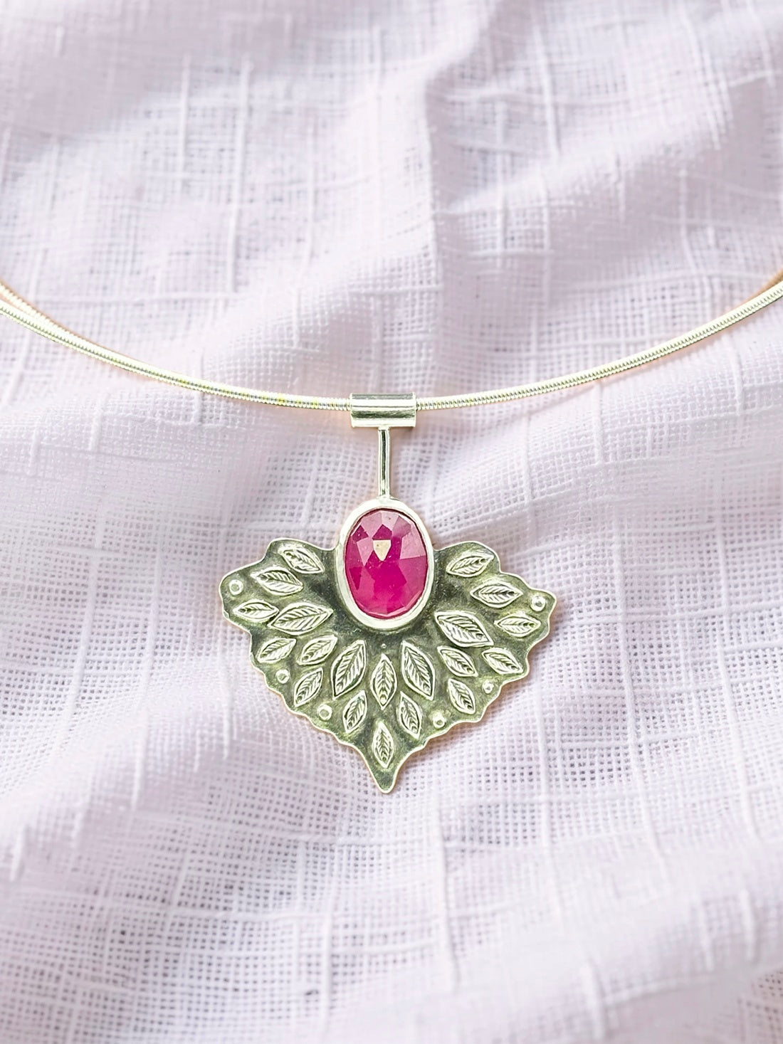 Falling Leaves with Thai Ruby